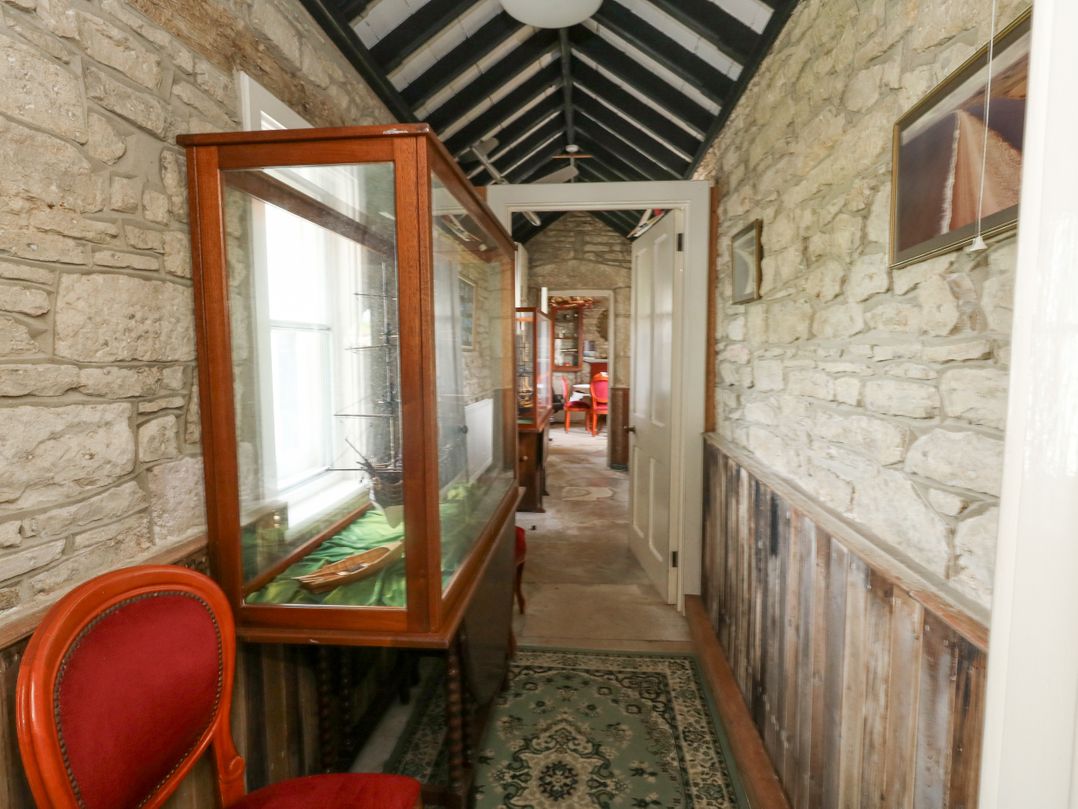 Old Higher Lighthouse Stopes Cottage