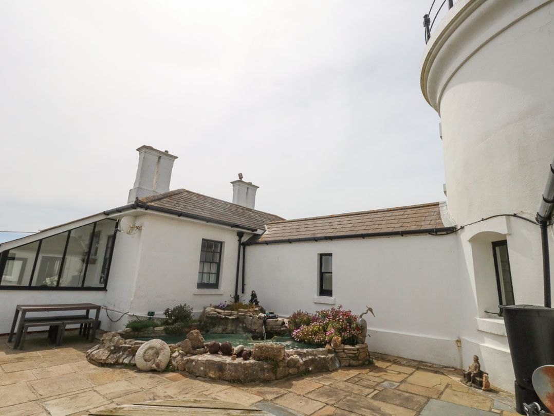 Old Higher Lighthouse Stopes Cottage