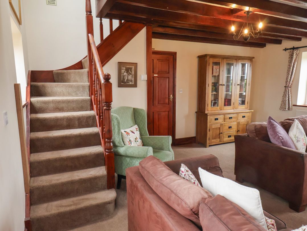 Whalebone Cottage at Broadings Farm