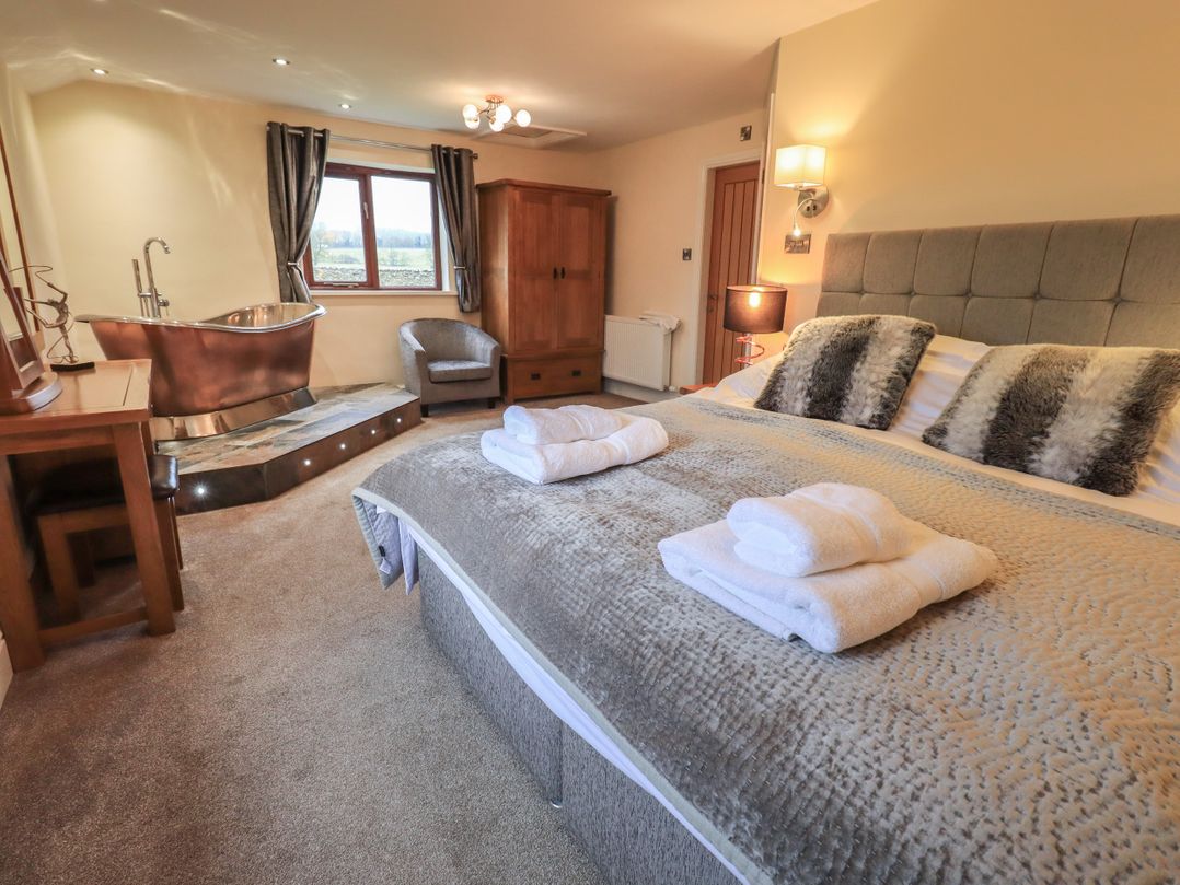 Orcaber Farm Retreat