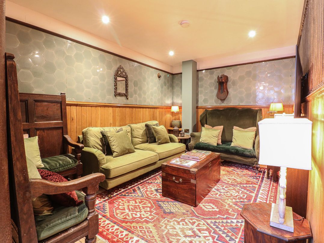 Shrewsbury Lodge