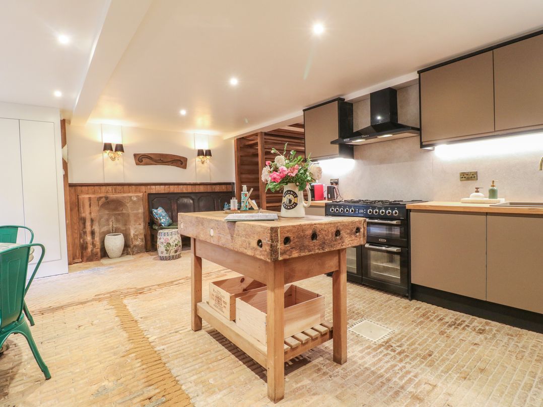 Shrewsbury Lodge