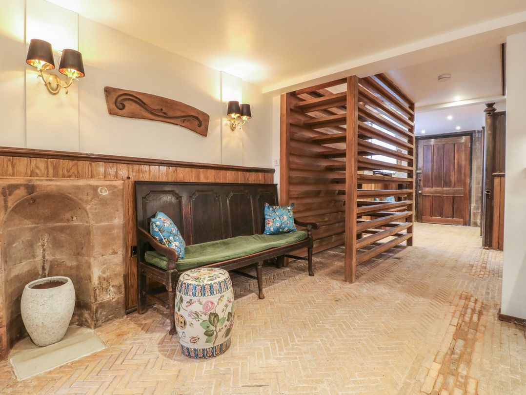 Shrewsbury Lodge