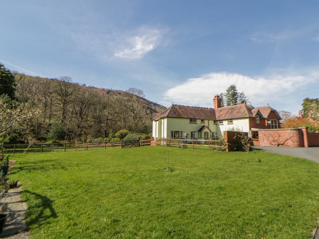 Riverside Cottage