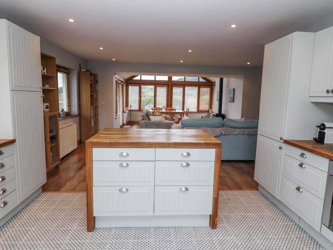 Lough Cluhir Cottage