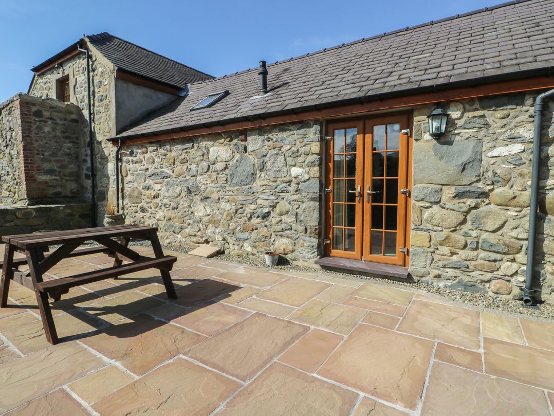 Lily Cottage