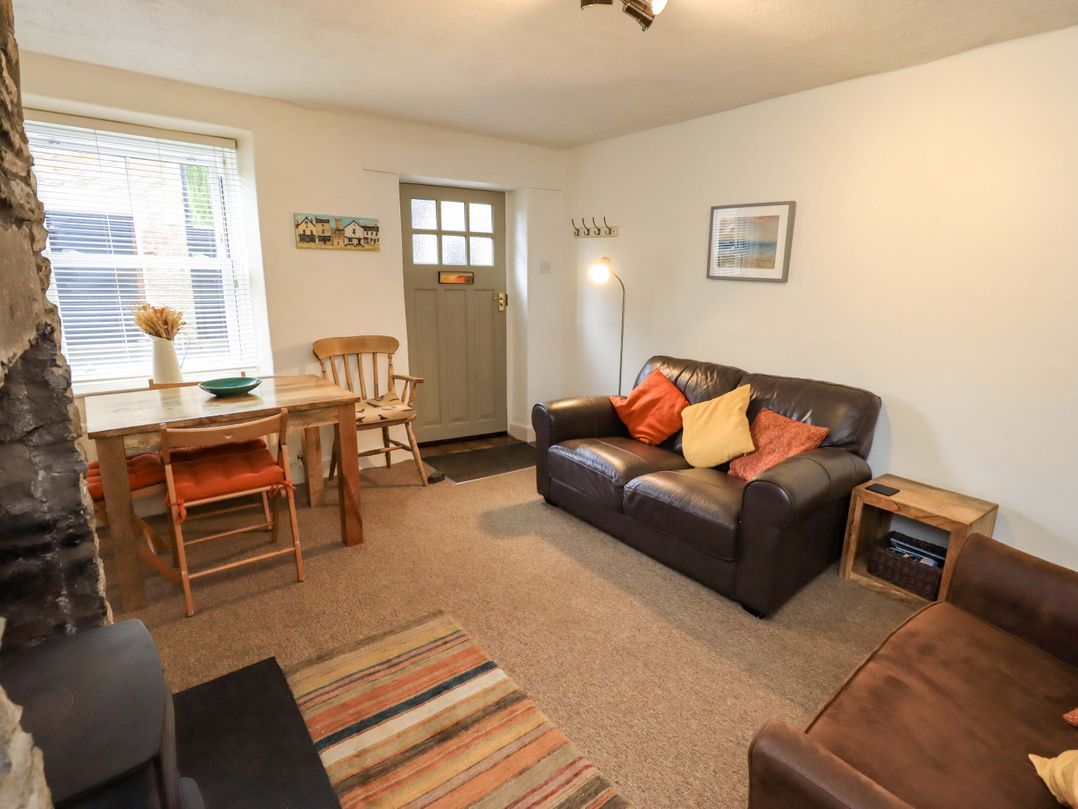 Back Cottage