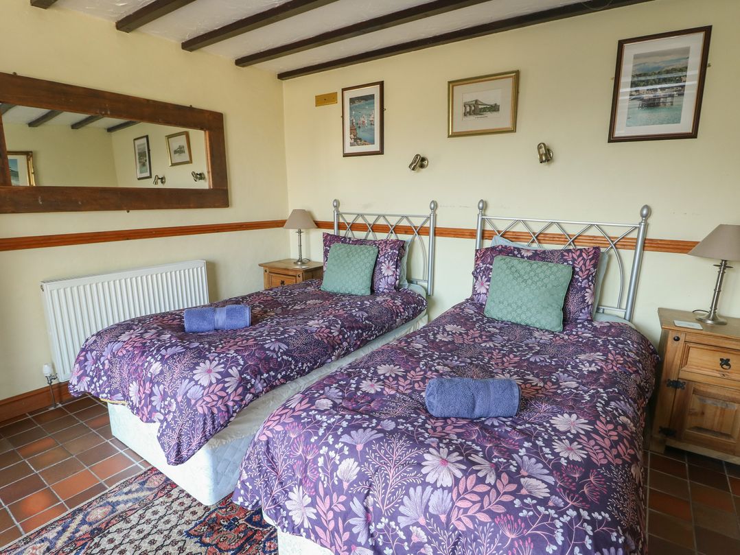 Crow's Nest Cottage