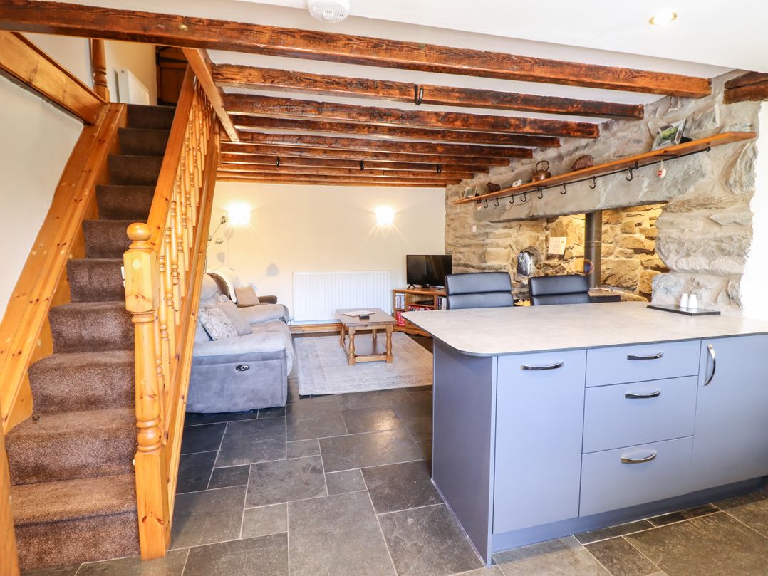 Cwm Yr Afon Cottage