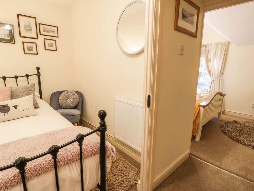 Glan-yr-Afon Cottage