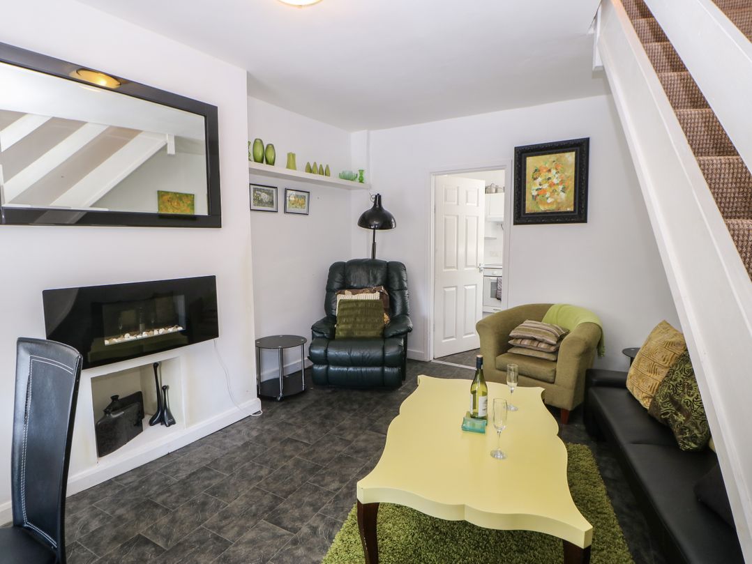 Hollie Cottage
