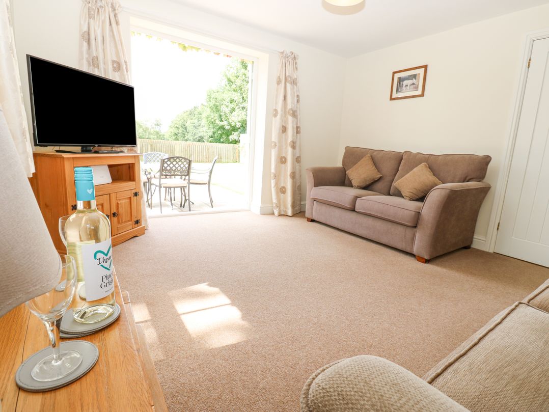 Summer Farm Cottage
