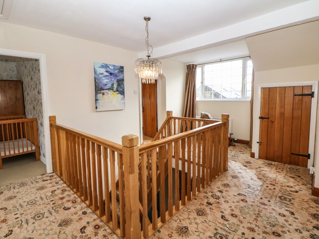 Lower Lane House