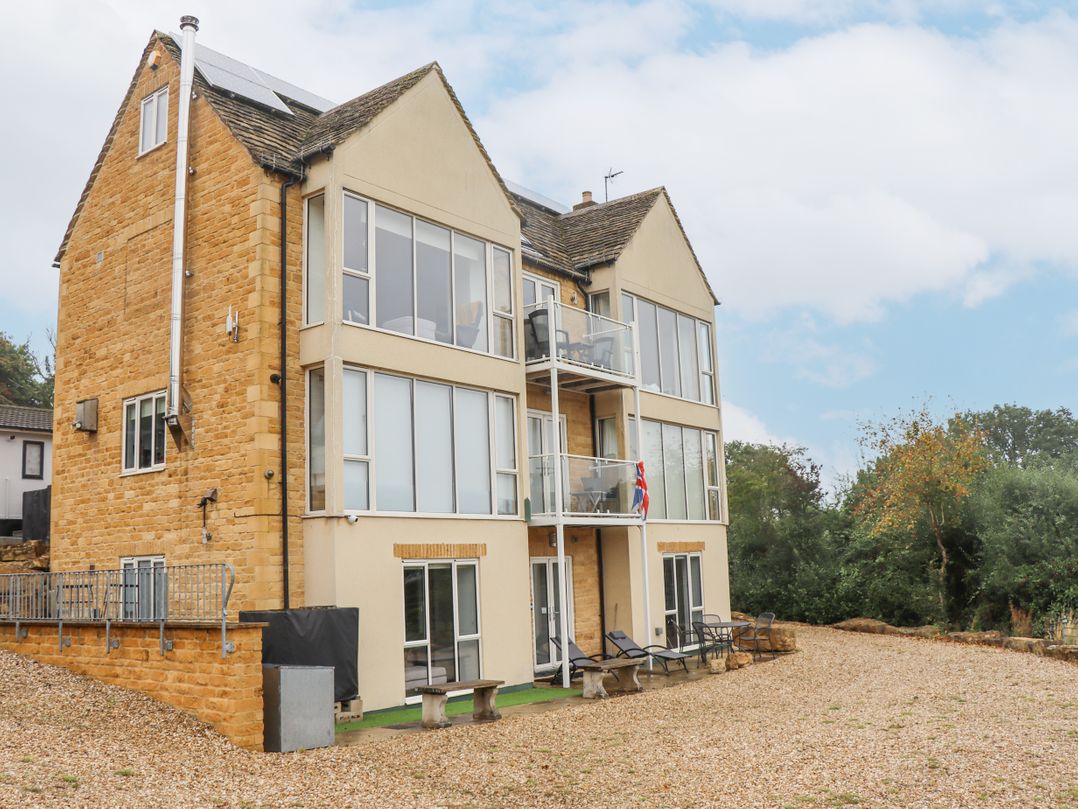 Bourton-on-the-Water, Gloucestershire holiday cottage