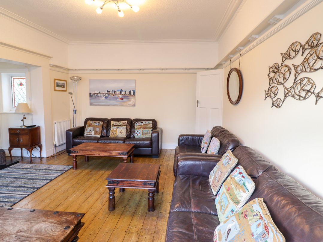 Meadway House