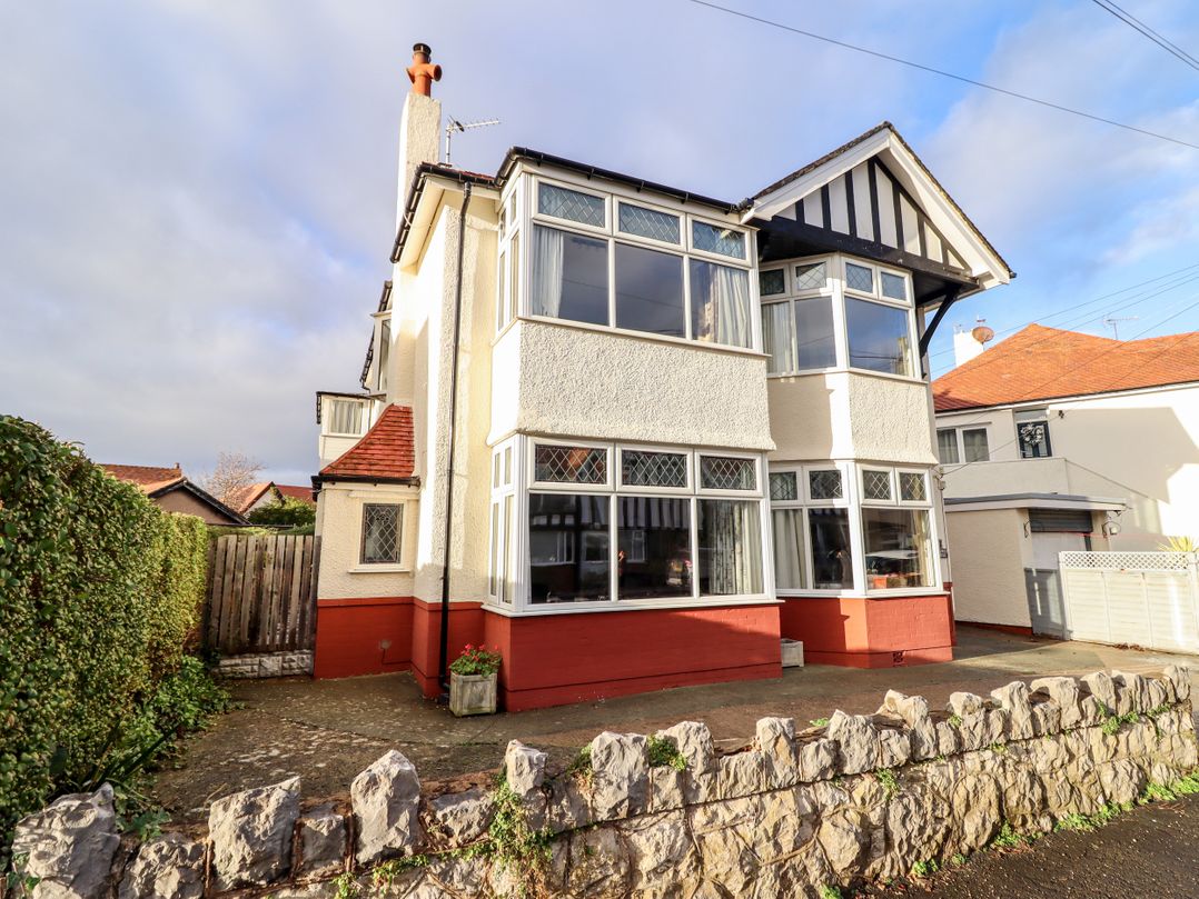 Meadway House