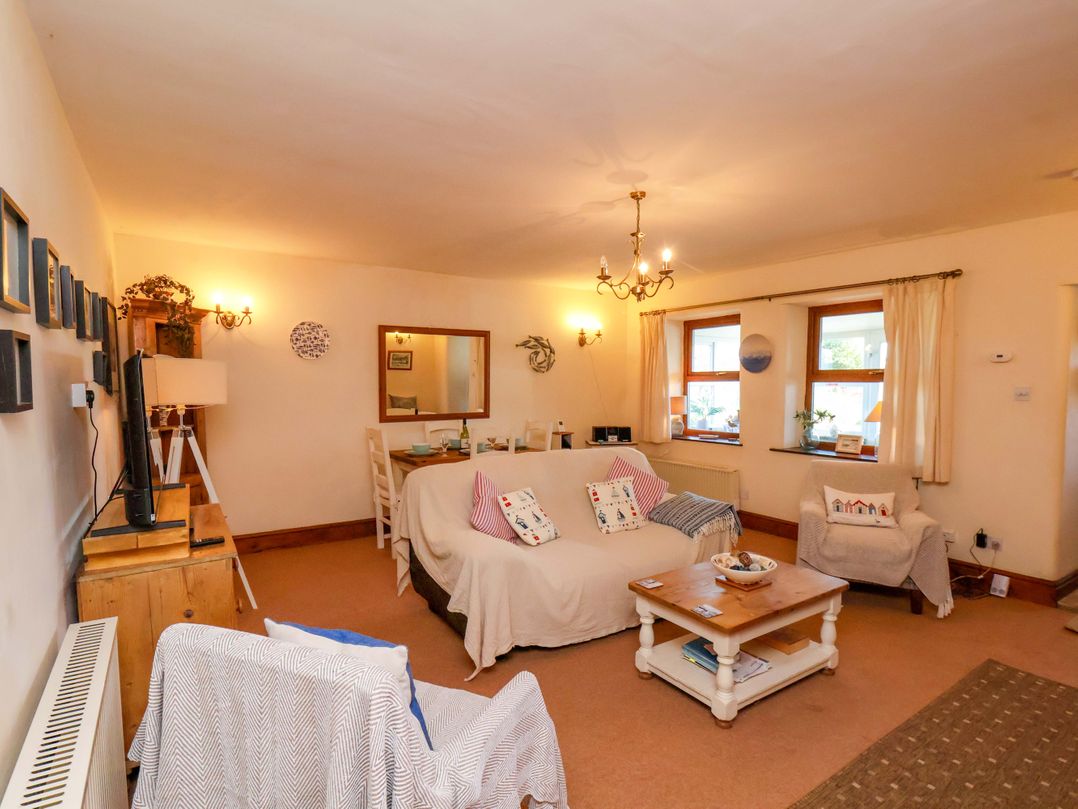 4 Cliff Cottages