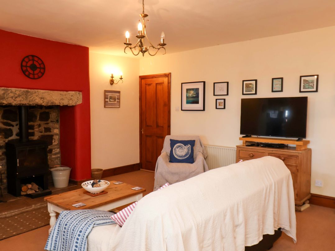 4 Cliff Cottages