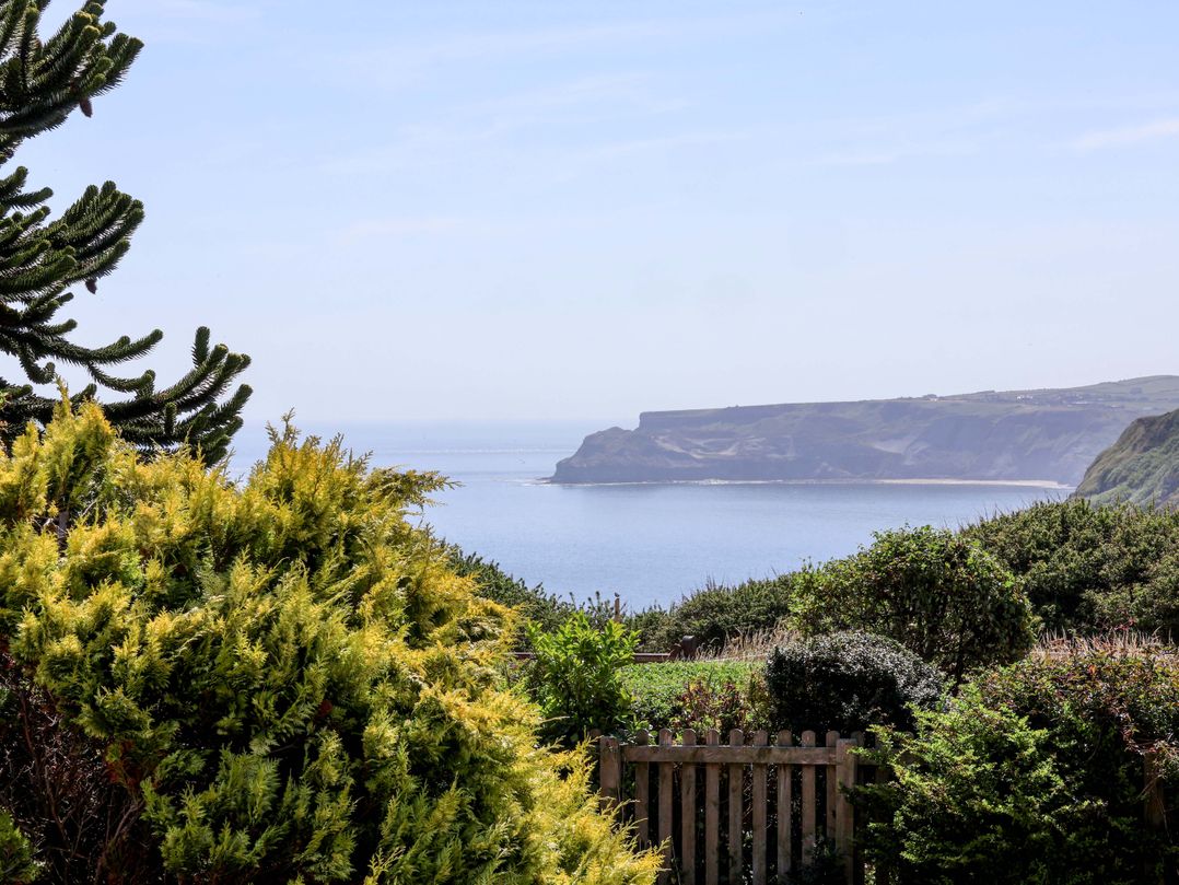 4 Cliff Cottages