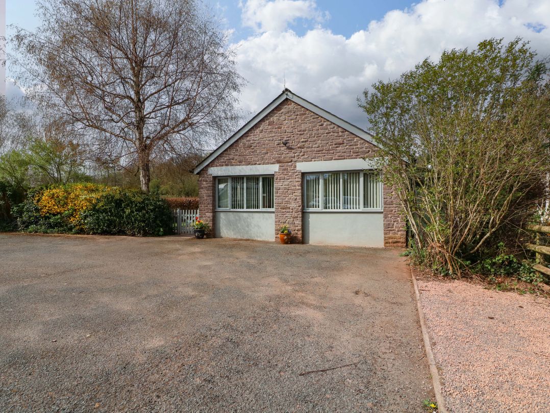 The Lodge, Lower Trefedw