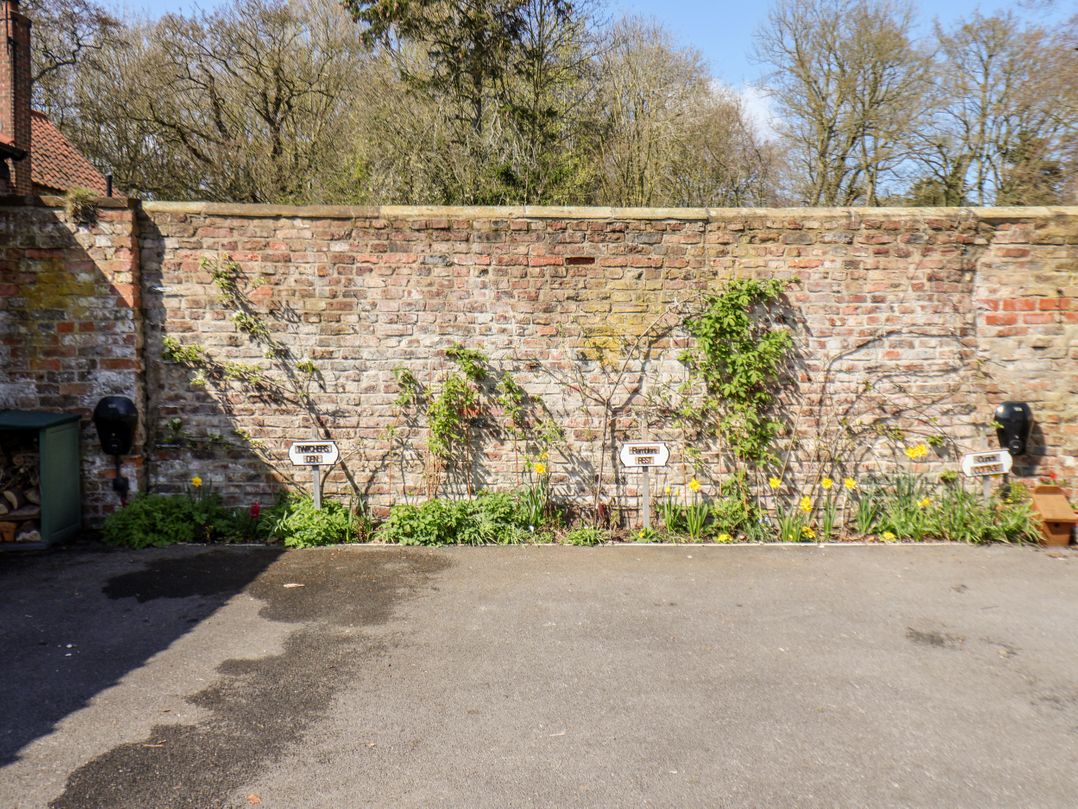 Cupid's Cottage