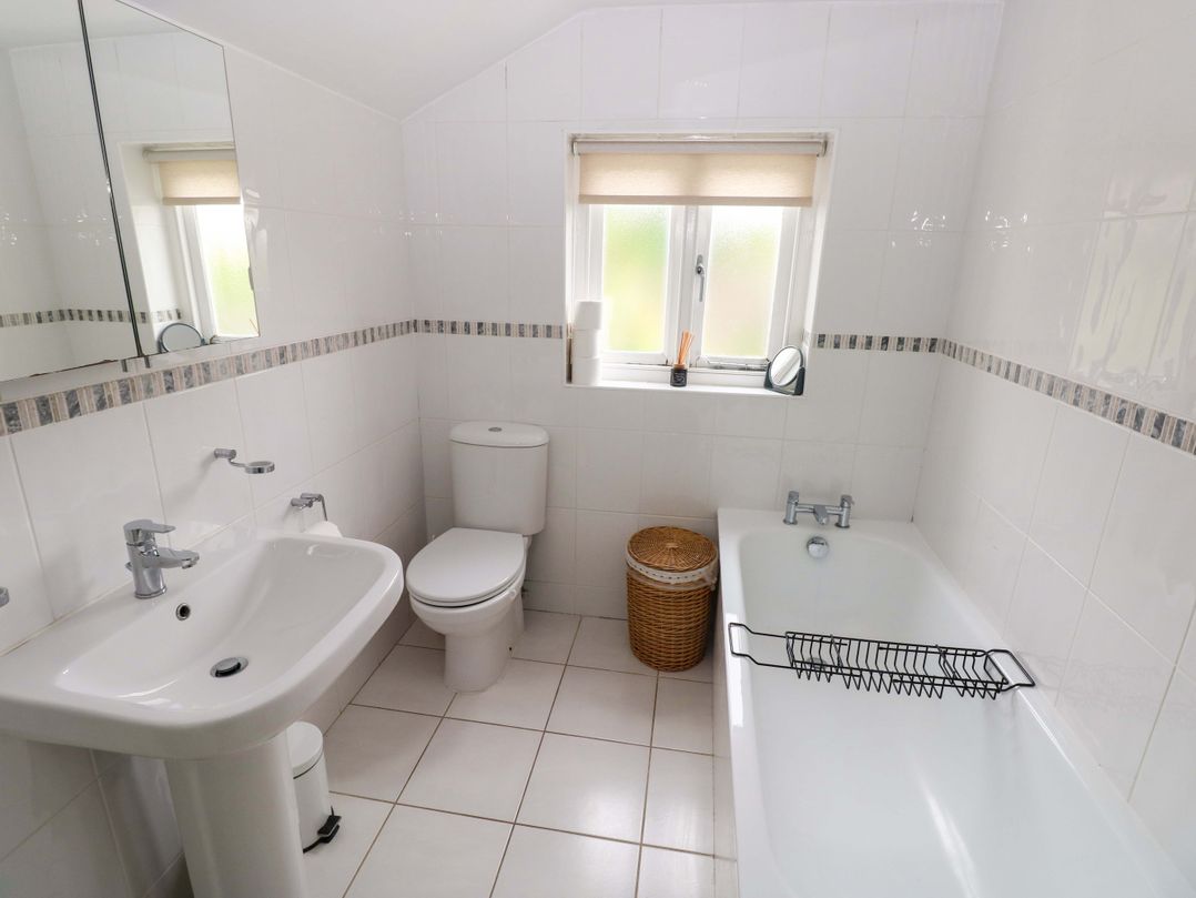 Milk Wood Cottage