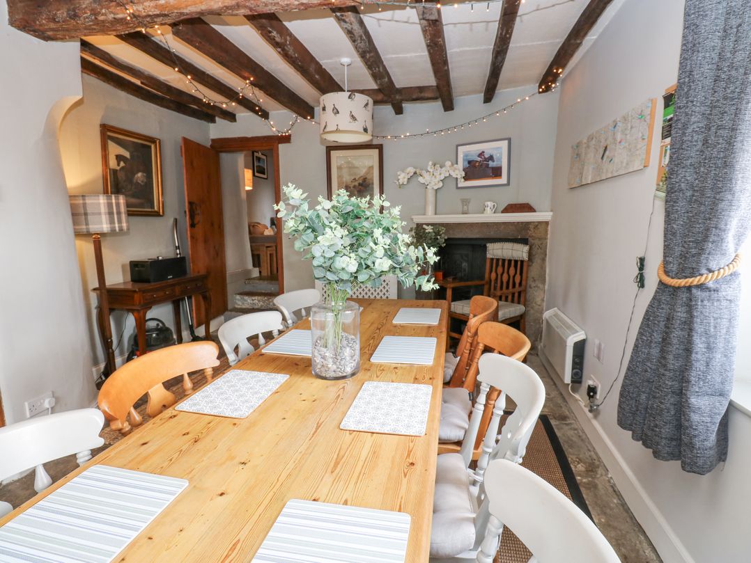 Castle Hill Cottage