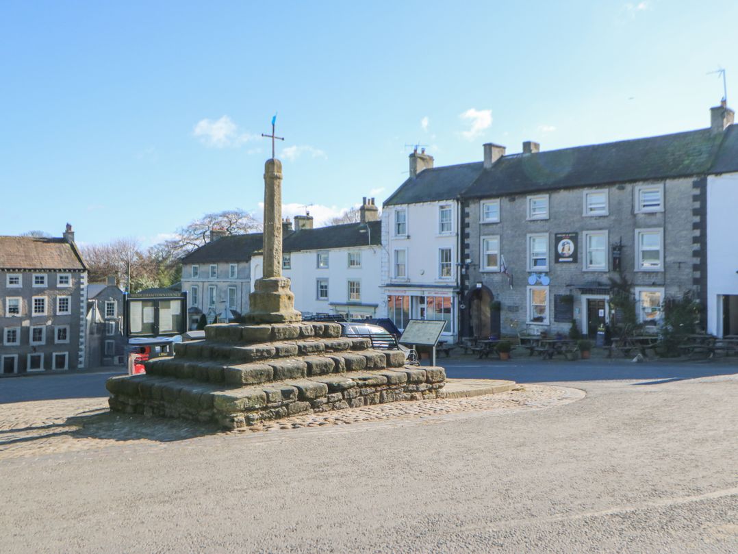 Castle Hill Cottage