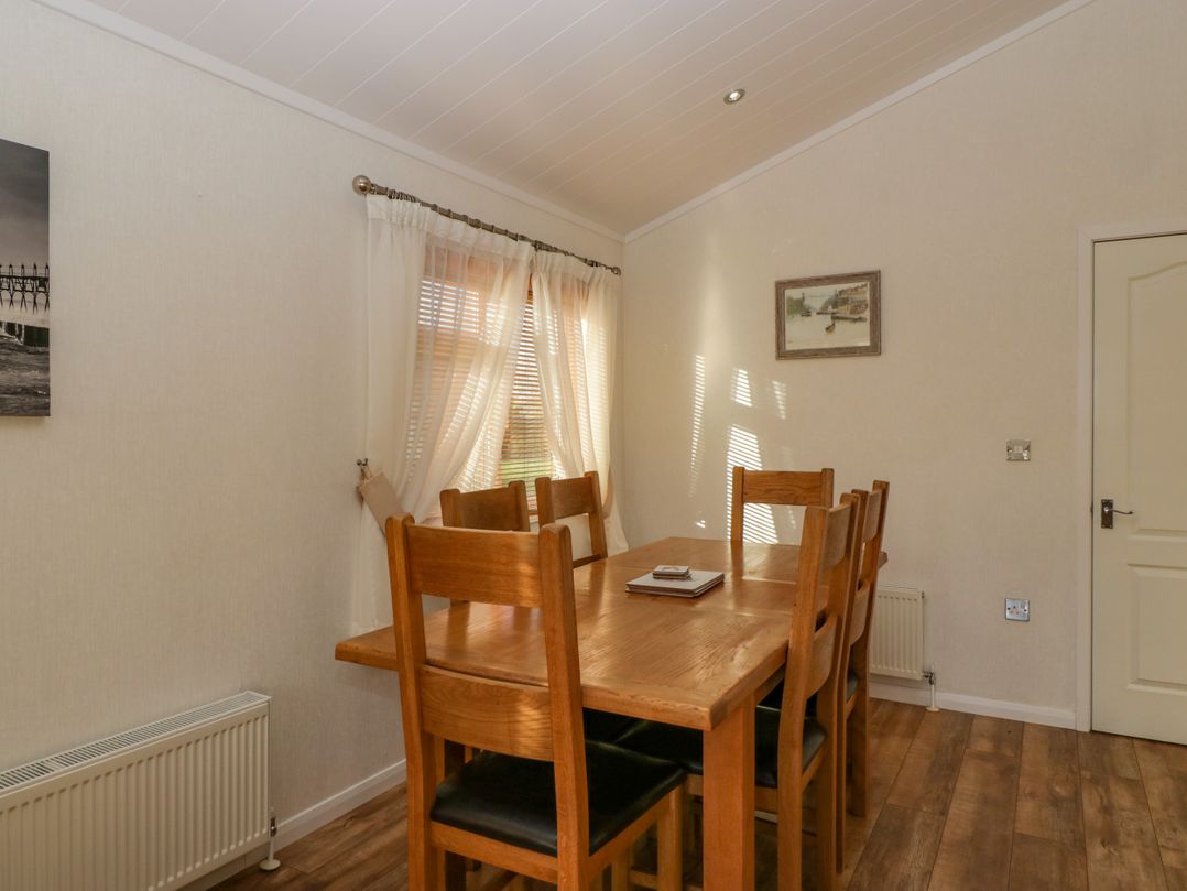 Harvester Lodge