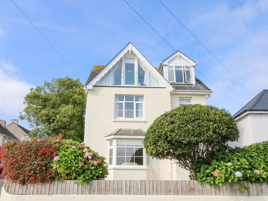 Marine Cottage