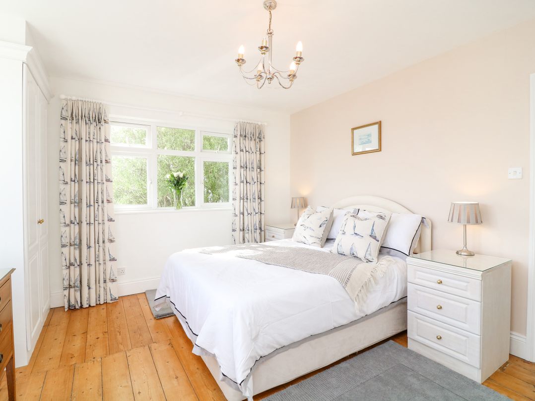 Marine Cottage