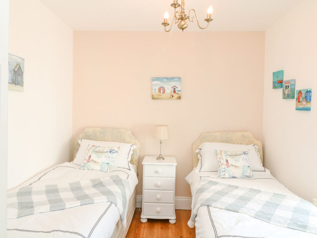 Marine Cottage