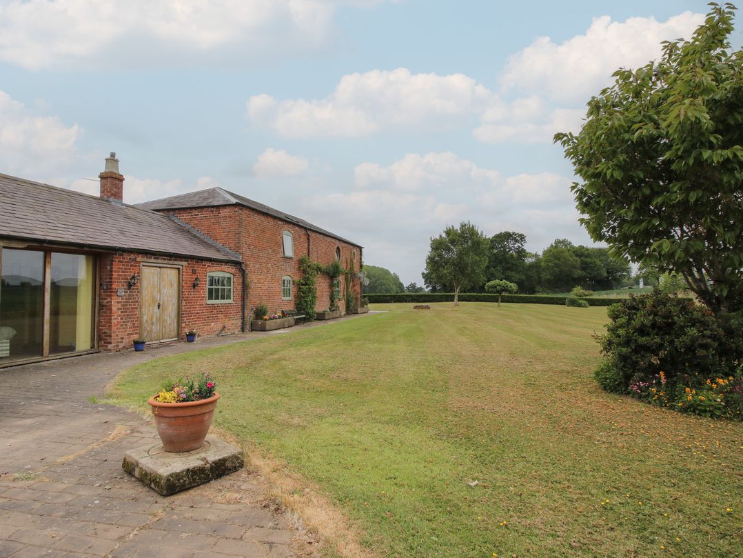 Holiday cottage, Cockshutt (The Barn)