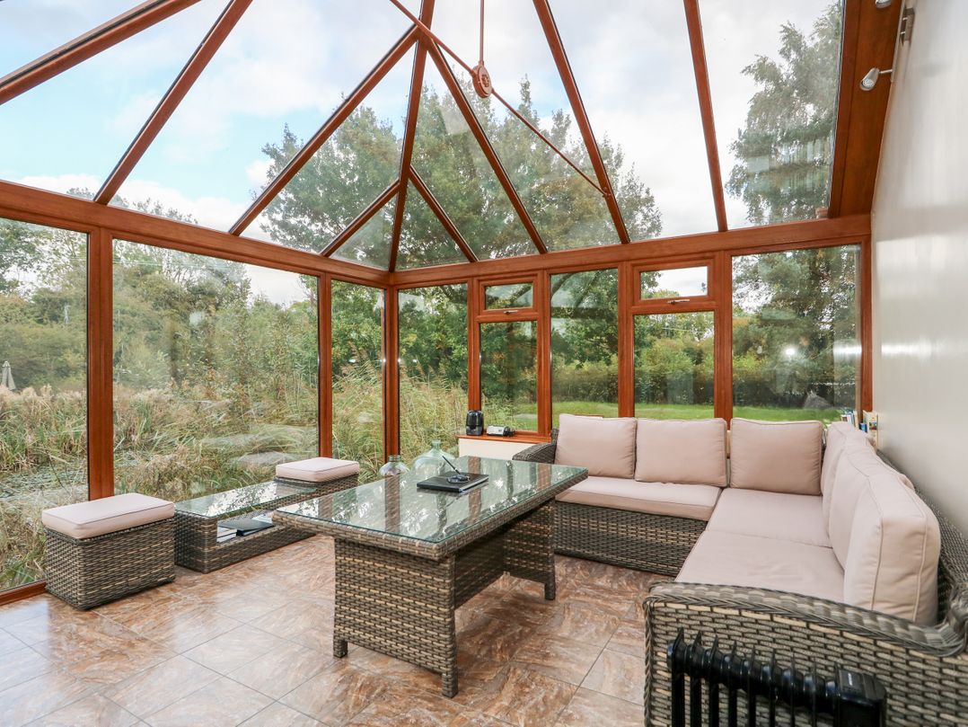 Dragonfly Lodge