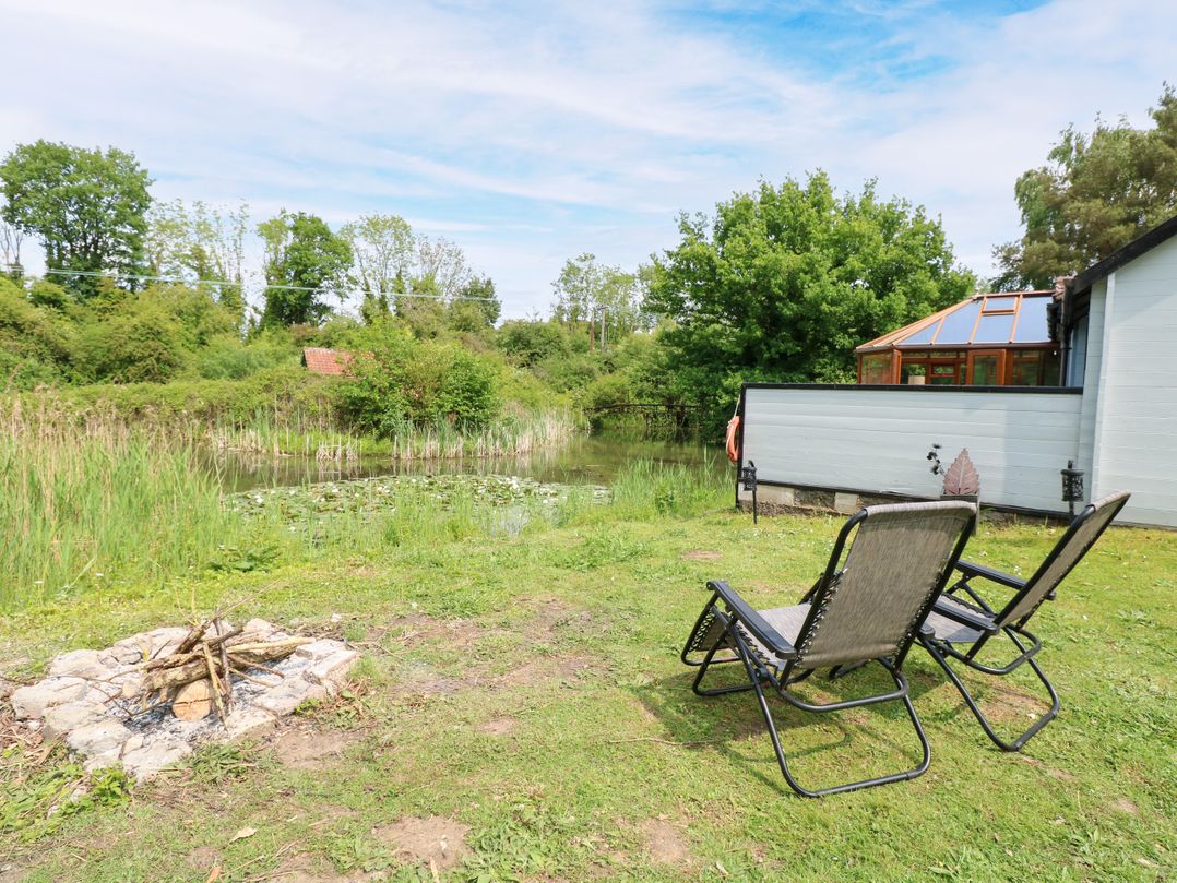 Dragonfly Lodge
