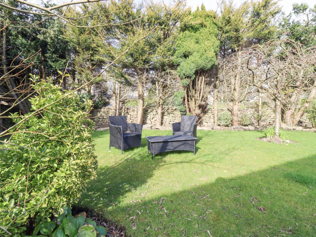 Foxholes Lodge