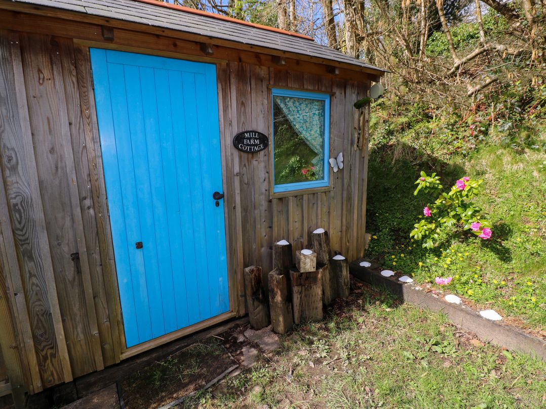 1 Mill Farm Cottages