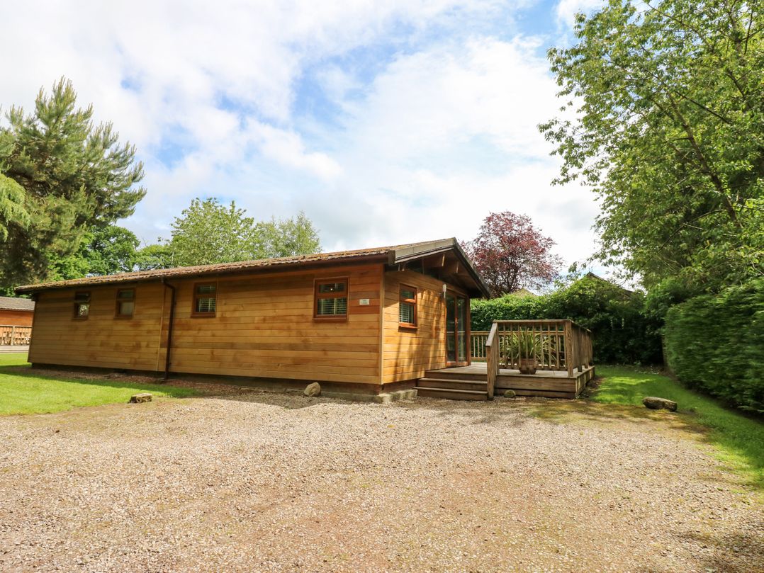 Ash Lodge