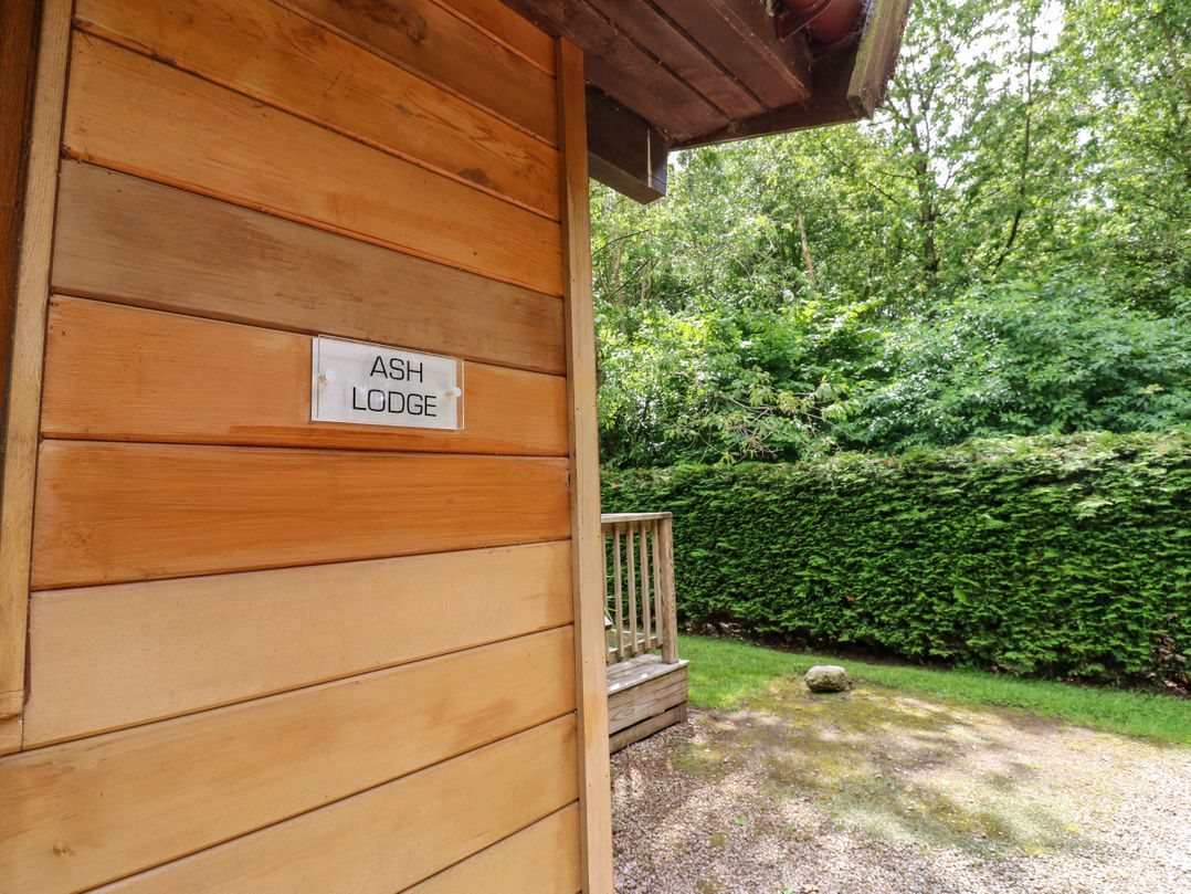 Ash Lodge