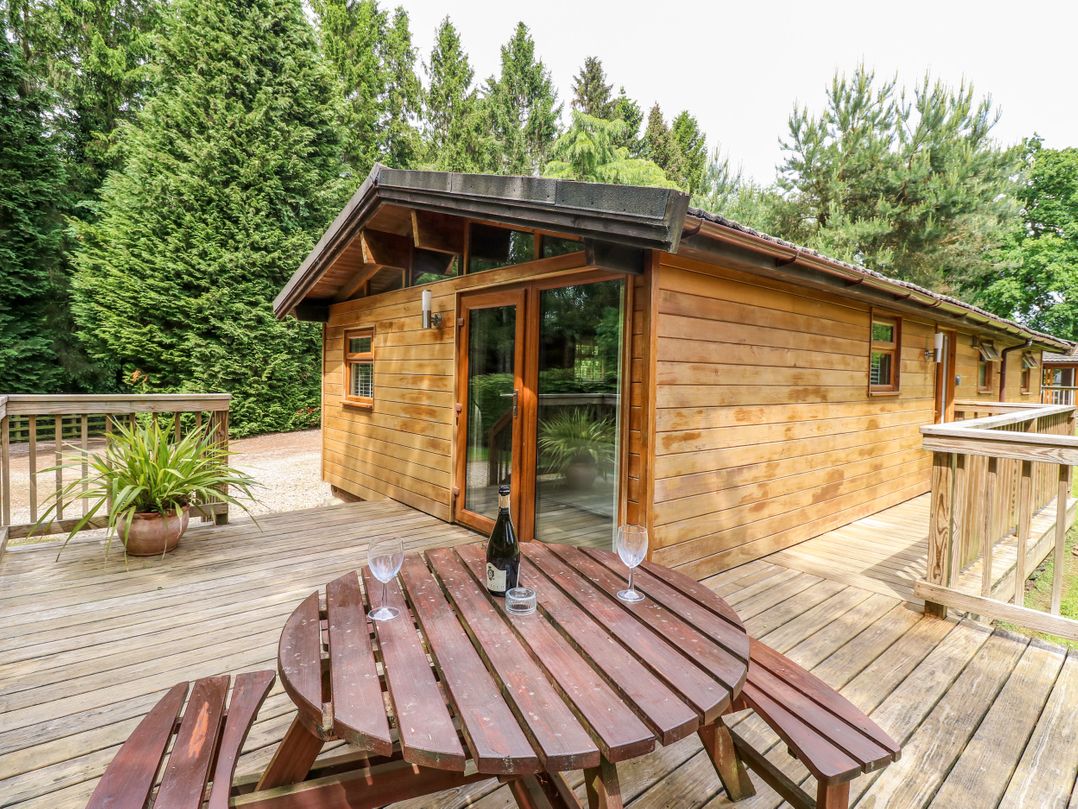 Ash Lodge