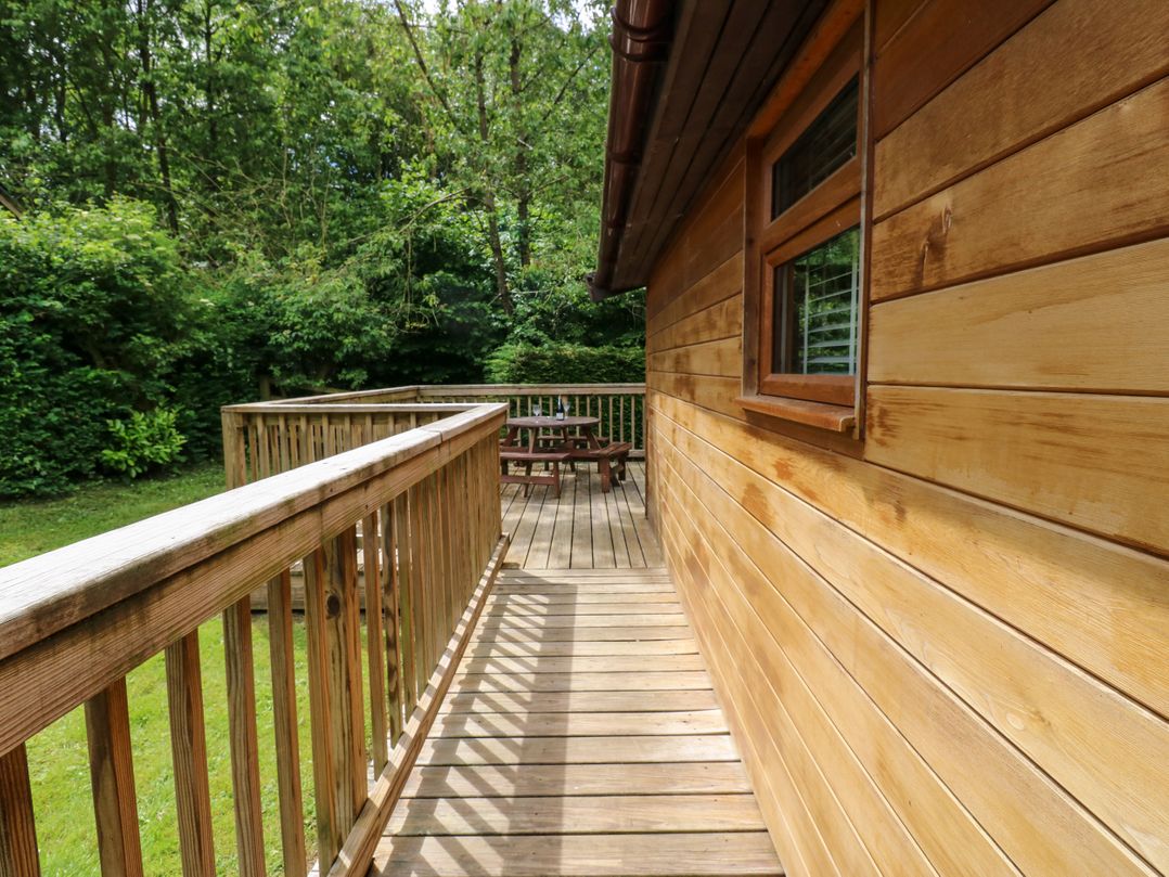 Ash Lodge