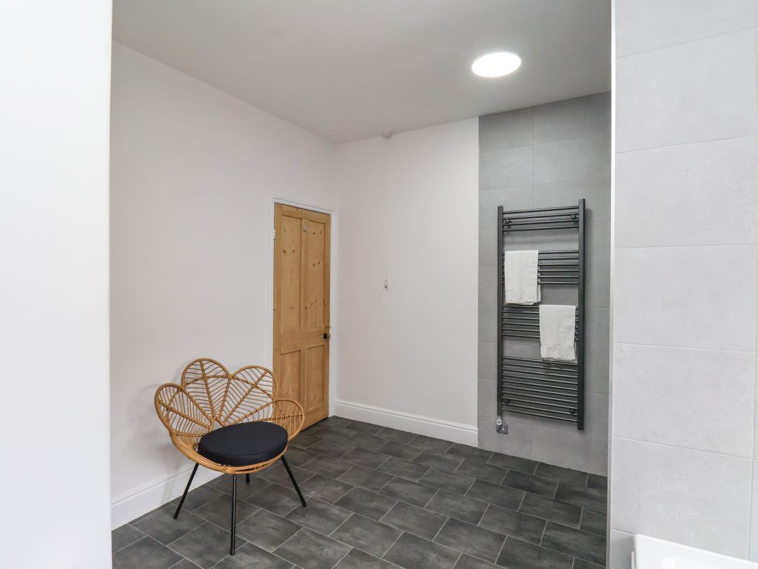 1 Roxby Terrace