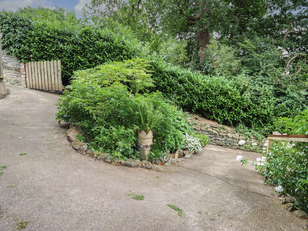 Cedar Gardens
