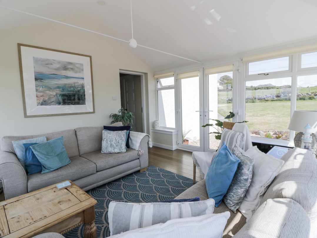 Ailsa Shores