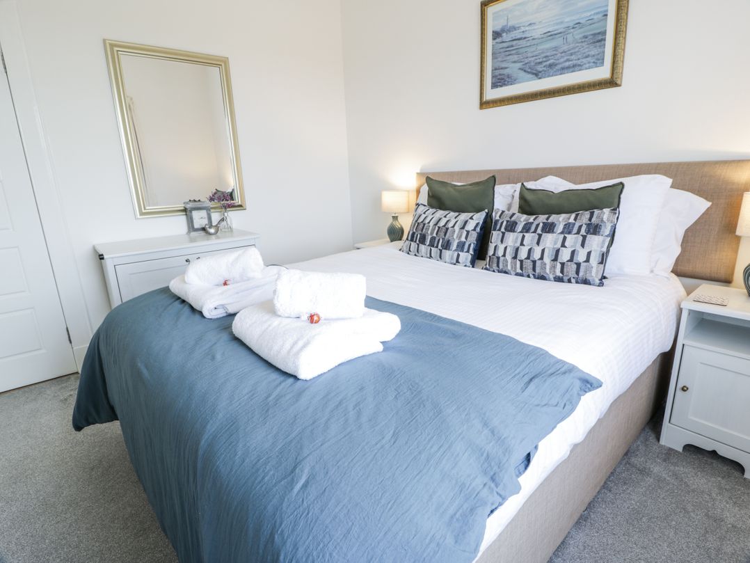 Ailsa Shores