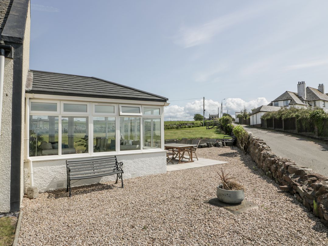 Ailsa Shores
