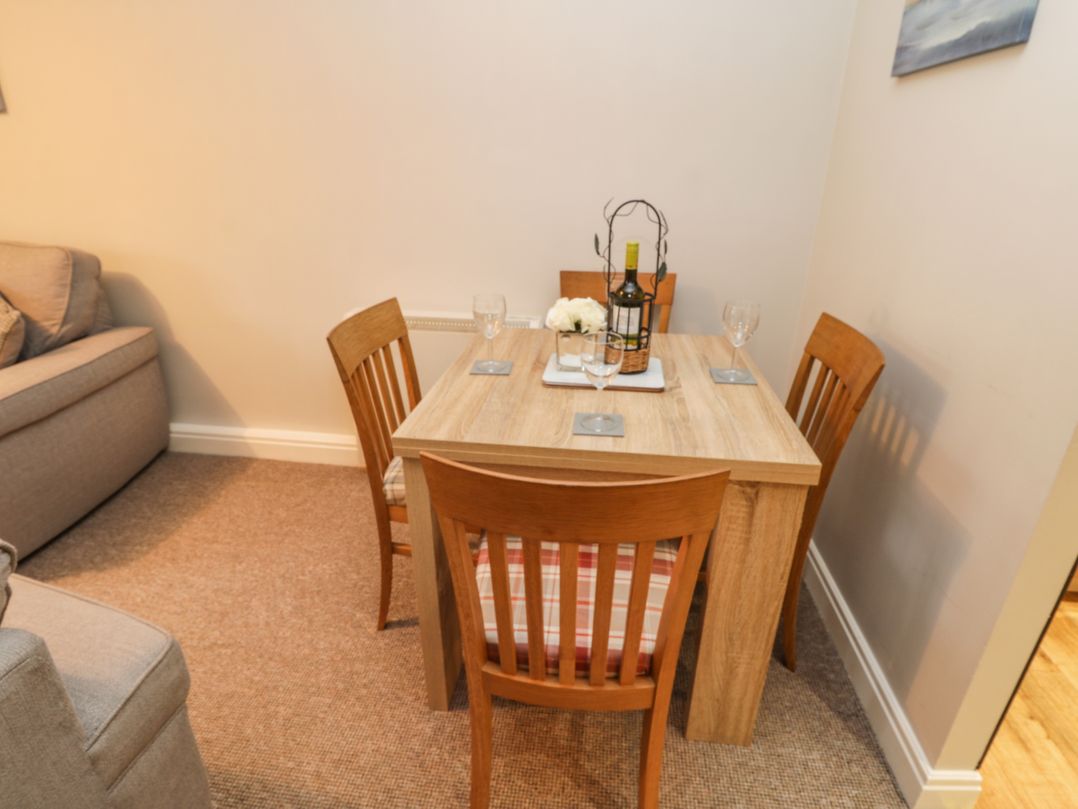 Anchors Down in Whitby, North Yorkshire Cottages & Lodges