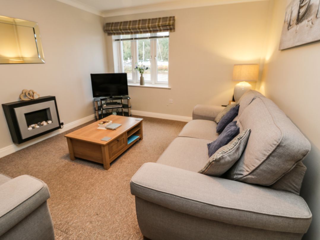 Anchors Down in Whitby, North Yorkshire Cottages & Lodges