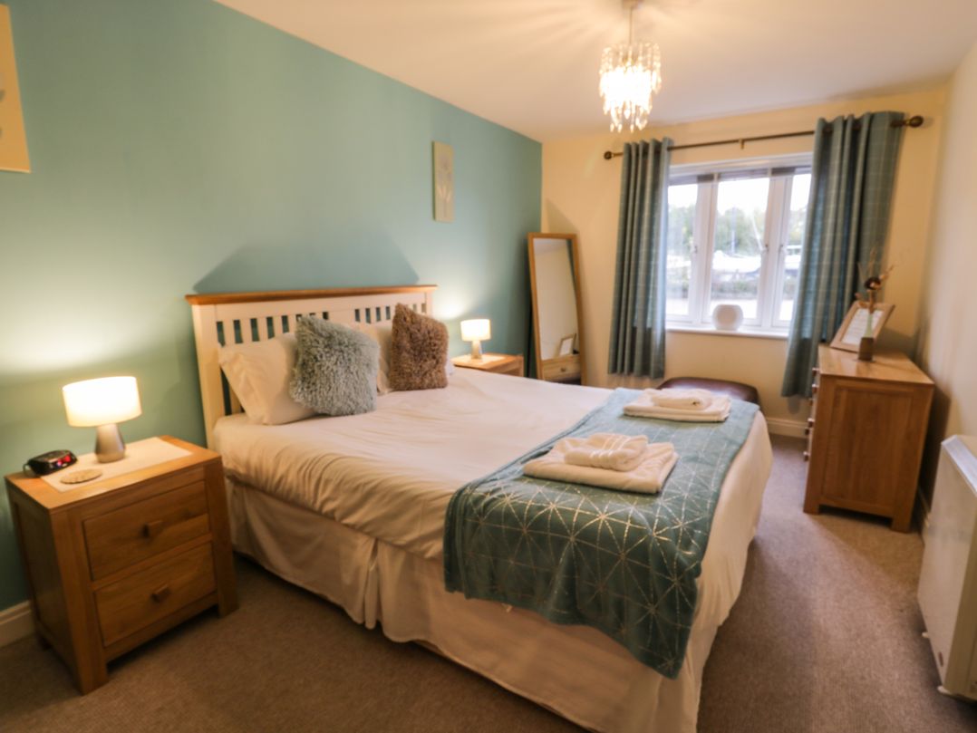 Anchors Down in Whitby, North Yorkshire Cottages & Lodges