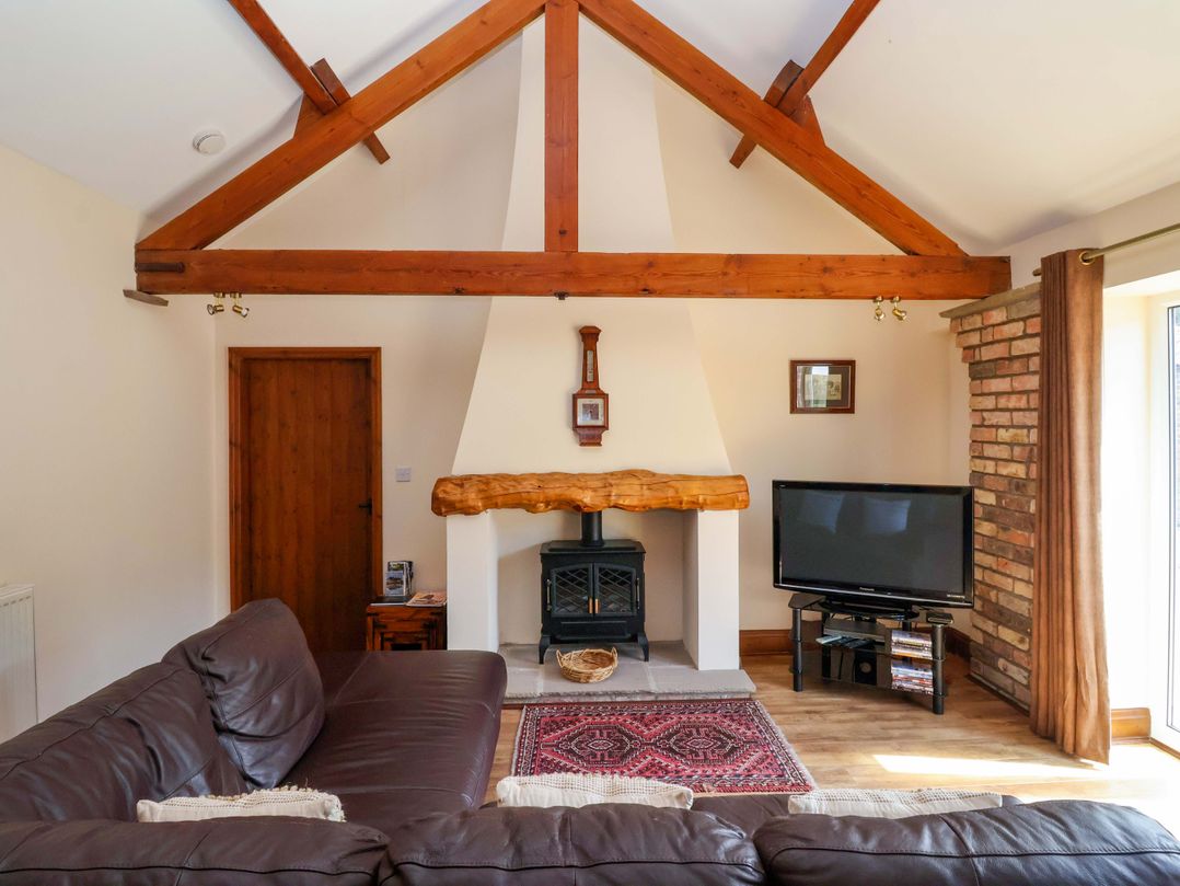Winsall Court II